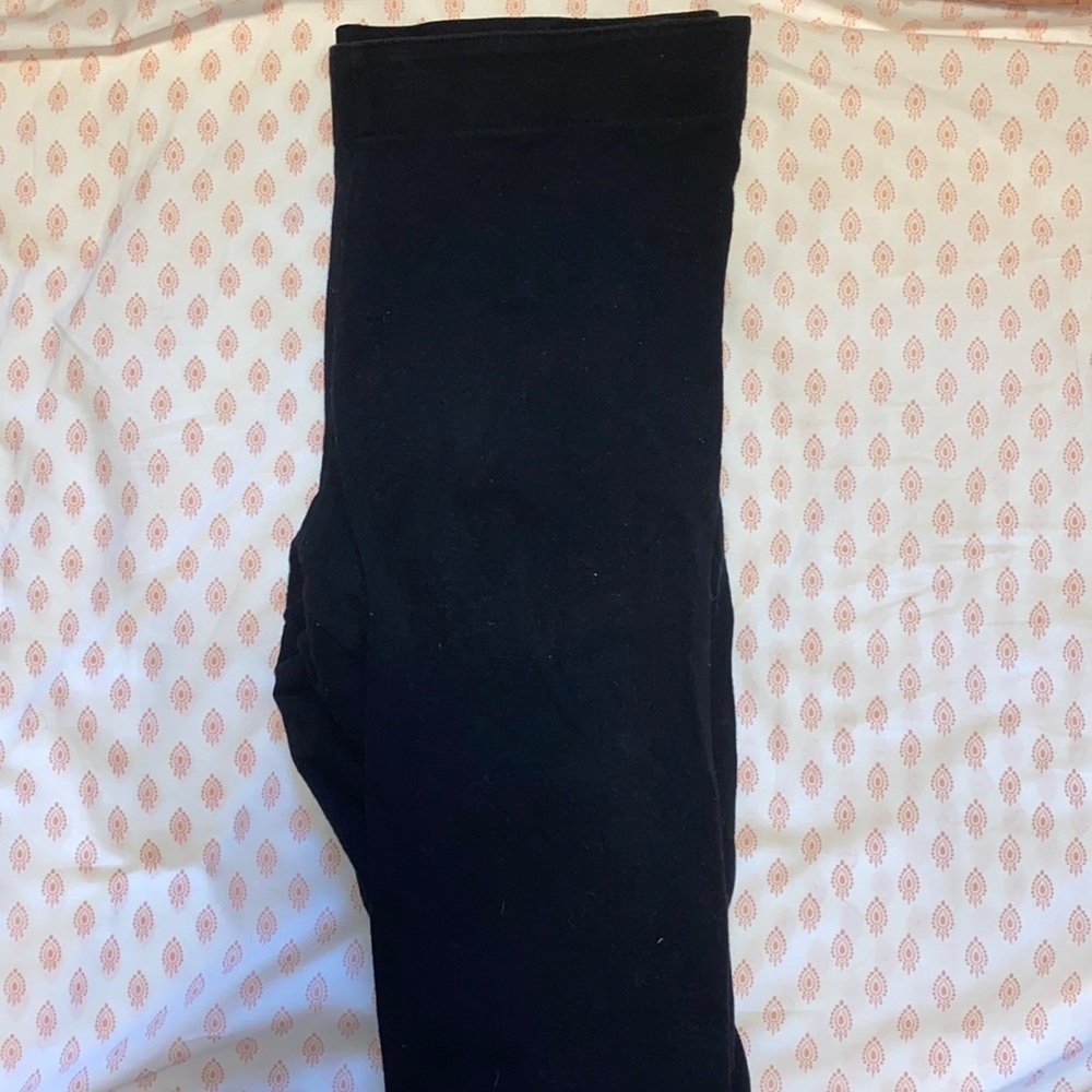 Black leggings